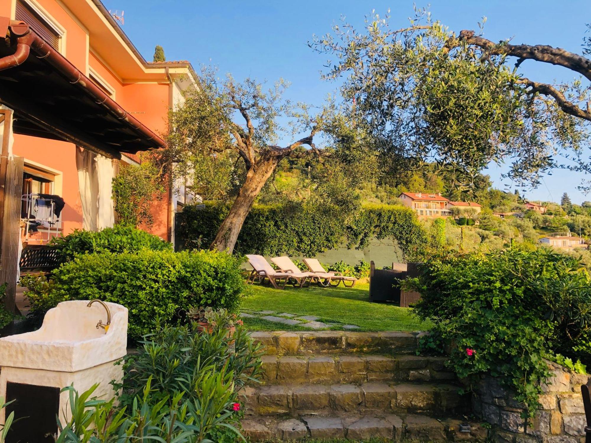 Le Jardin Sur Mer Avec Bike Et Mtb Tour Hotel อิมเปรีอา ภายนอก รูปภาพ